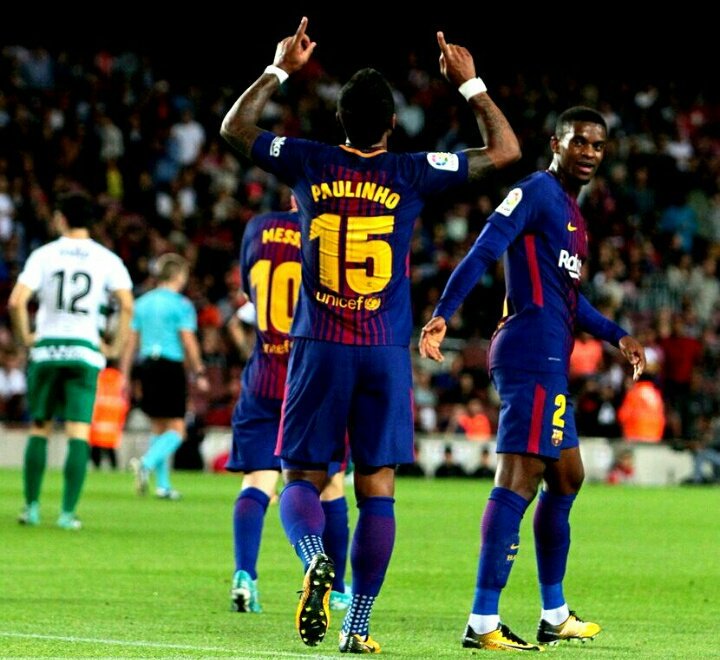 FCB_FANS__'s tweet photo. El equipo siempre estará unido 💪
Gracias D10S ya no tengo palabras para ti ⚽️🏆 https://t.co/CO0mBZo07V