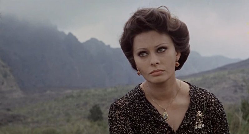 We simply can\t get enough of her. Happy 83rd birthday, Sophia Loren! 