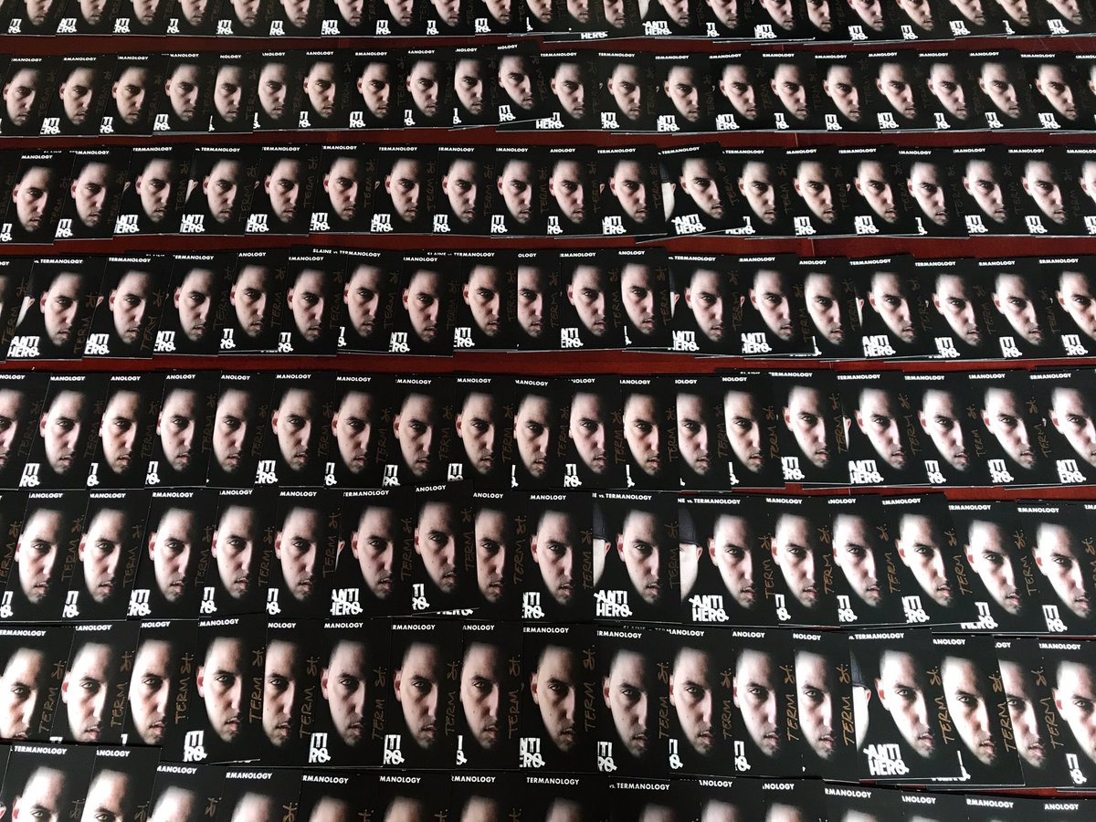 Signed 250 #AntiHero CD's today!! Shout out all the fans who pre ordered the album. 💯🖊💰💽
