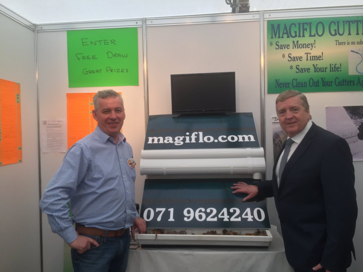 A very busy day at the #nationalploughingchampionships even had a visit from <a href="/PatBreen1/">Pat Breen</a>