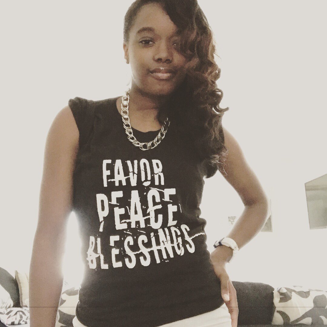 anay_caligirl's tweet photo. Got my shirt!Now I have an FPB hat, phonecase, & shirt!Canโt wait for @itsAlgee to take it to the next level #FavorPeaceBlessings #AlgeeArmy https://t.co/XgefJU9zlL