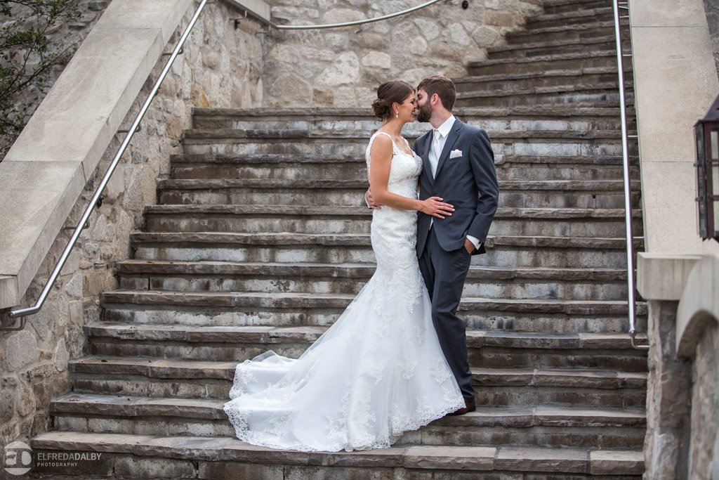 elfredadalby's tweet photo. Julie and Scott's #CambridgeMill #wedding To see more of their gorgeous wedding click on the link https://t.co/paetSGFrG3 @PearleWeddings https://t.co/JLZwgrM9dr