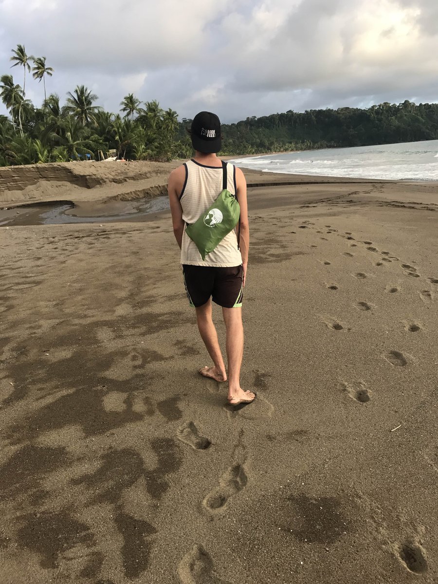 Terrabellaorg's tweet photo. Life is a long road. Be prepared to #kickback and get your #lounge on. #terrabella #airlounger #inflatablelounger https://t.co/3EHhylBKxb