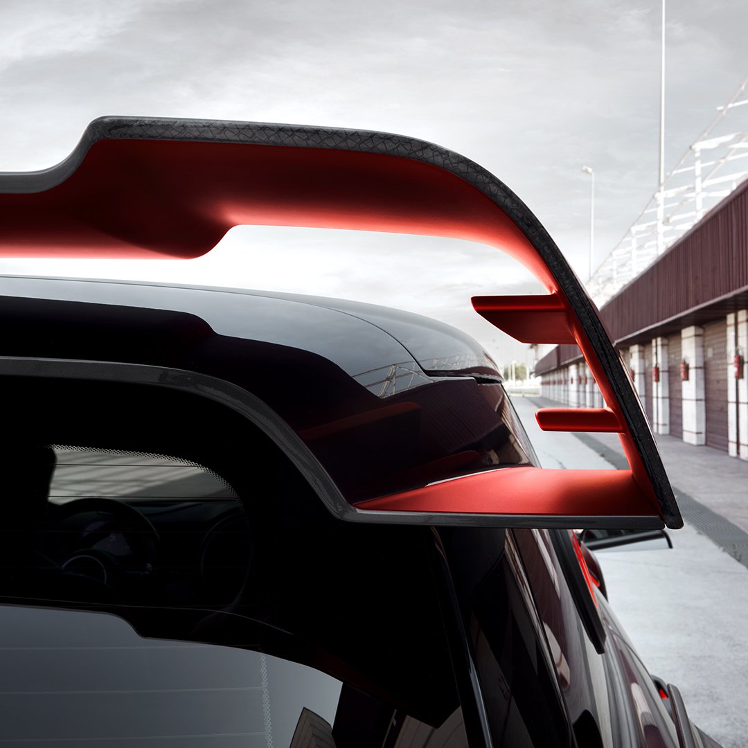 MINIUSA's tweet image. The #MINI #JohnCooperWorks #GP Concept takes #racing to the extreme with cutting-edge performance and engineering like never before. #MINIgp