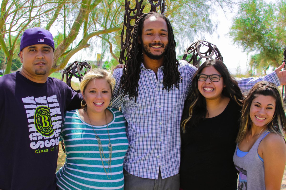IcangotoCollege's tweet photo. Board of Gov. Fee Waiver is now the #CACollegePromise Grant &amp; keeps #highered accessible to those in financial need. https://t.co/Ml4nJKNNPH https://t.co/0uA0qeeRXM