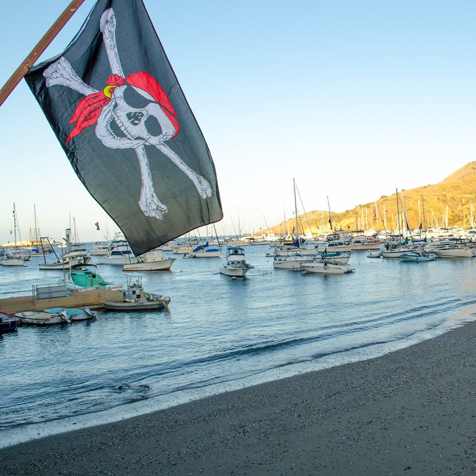 VisitTwoHarbors's tweet photo. Mateys, It's Int'l #TalkLikeAPirateDay! Celebrate by getting your tickets to #BuccDays in #TwoHarbors! #Catalina https://t.co/bfw0sCZp03 https://t.co/mkw9GWBMuP