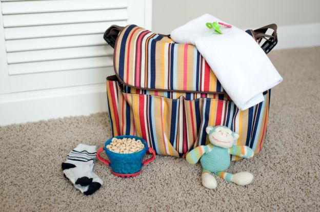 EverDelicate's tweet image. 12 things you totally don't Need to pack in your hospital bag. #pregnancy babble.com/pregnancy/thin…