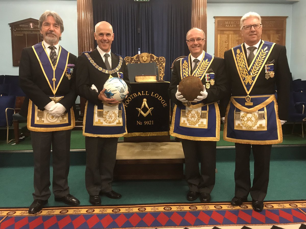 Great day at <a href="/LodgeFootball/">Football Lodge</a> <a href="/coxytheassessor/">Craig Cox</a> @PrGChStwd_Devon @PGLDevonshire with DPGM and friends.