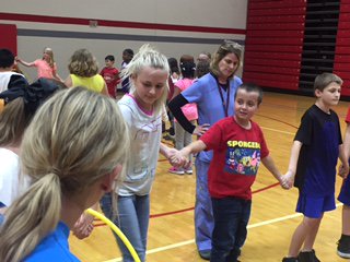 SCEKindnessClub's tweet photo. SCE @SCEKindnessClub  Team Building https://t.co/E8P4QAX41q
