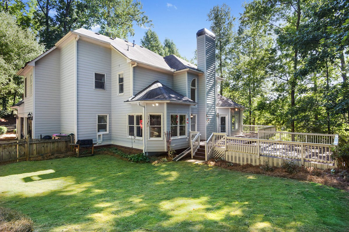 HNRMarietta's tweet photo. 5BR/4.5 BA on 1.1 acre lot. #Castlebrooke #MasterOnMain #GreatAmenities #TopRatedSchools #EntertainersTerraceLevel  https://t.co/cnw3mj9uFU https://t.co/9zyflalHfC
