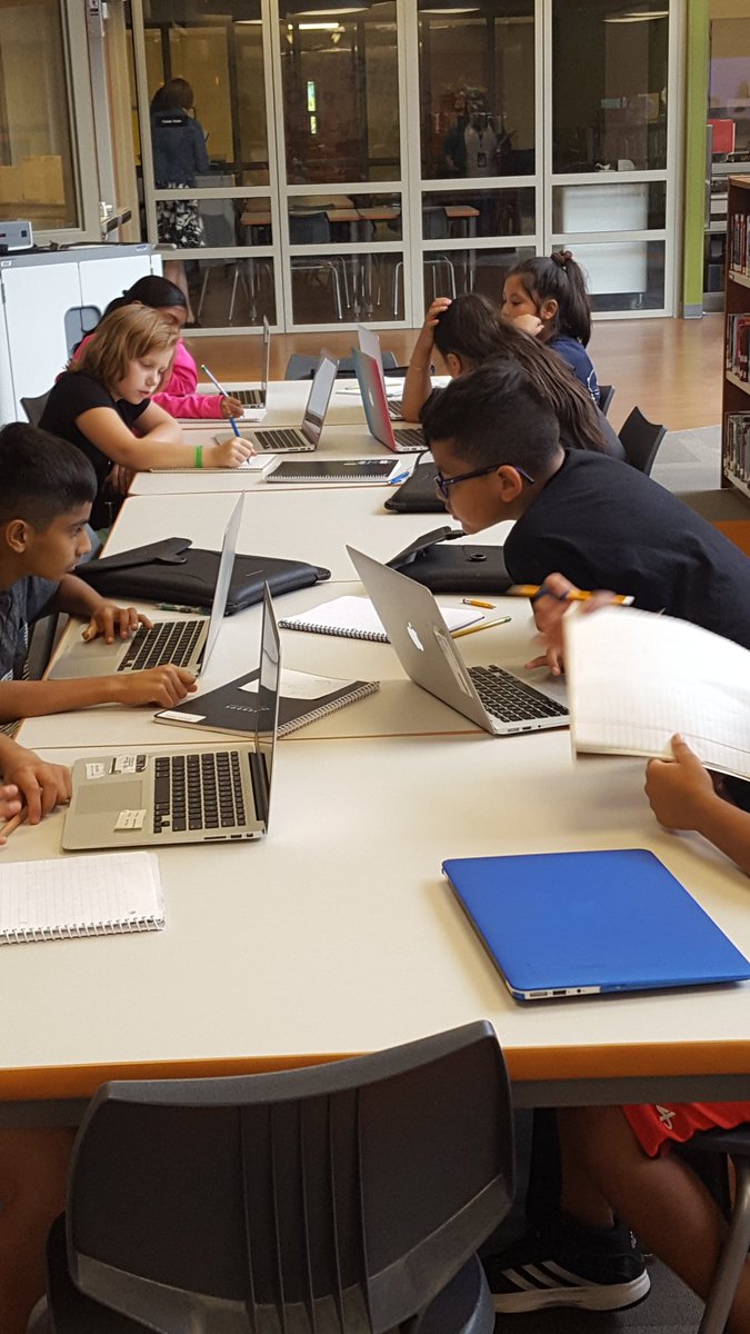 ElsieJohnsonIC's tweet image. 5th Ss creating groups and getting to work on #ExplorersWeek projects! Way to go! @MrsRestis @isacsoj @ECJSchool @CCSD93