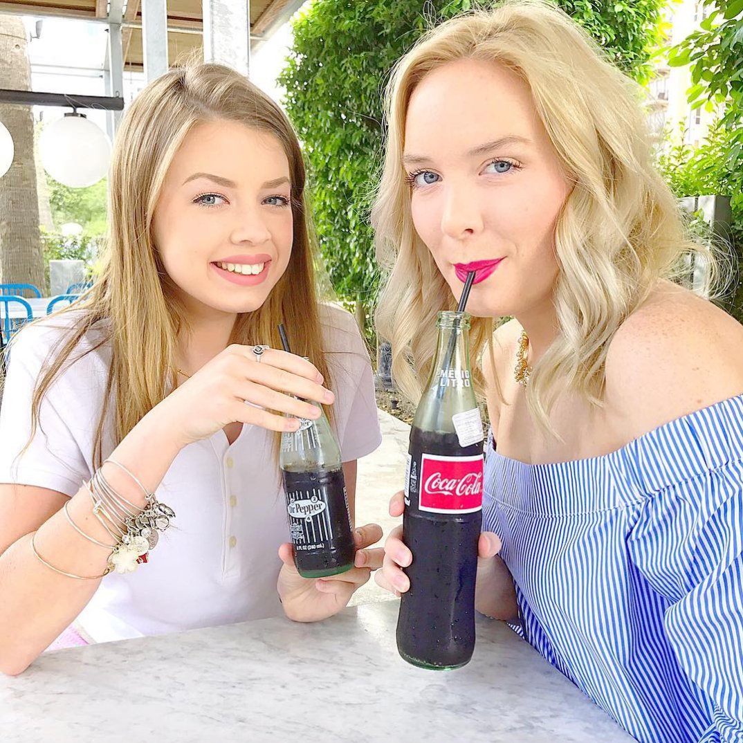 Mexican Cokes, Dublin Dr. Peppers and plenty of sunshine! It's definitely a day to eat out on the patio! ☀️ 

(📸: IG a_triple_shot_of_e)