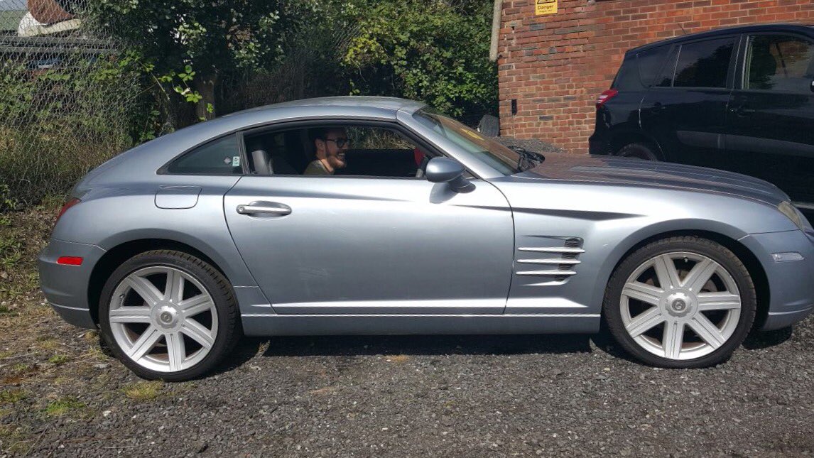 Scottmurphy1994's tweet image. This was my crossfire before it got wrote off but seriously this car saved my life #Solidbuild #PleaseMakeNewAOne @Chrysler @ChryslerCares
