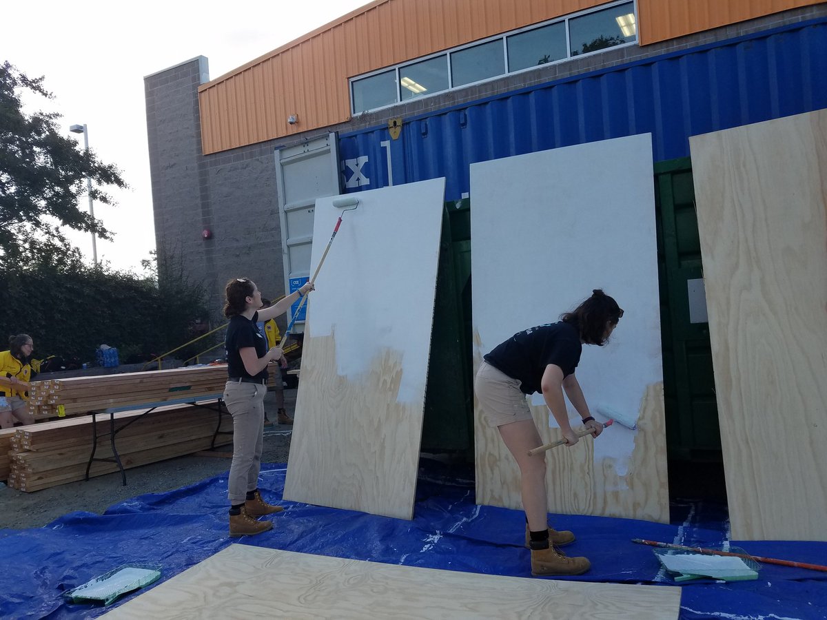 ms_mstuber's tweet photo. Wood you look at the great prep team that has joined us for @synopsysshares we're in prime form & are excited for Saturday! #prepteam #TCF11 https://t.co/GR5fxgT0Ox