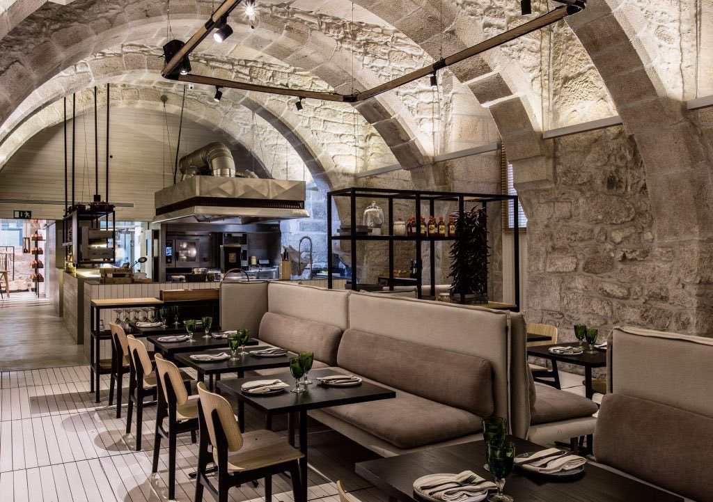 JCCapel's tweet photo. Restaurantes para comer por 30 euros. Por @juliaplozano https://t.co/lIX1x0eH8p https://t.co/oteK0hV0yp