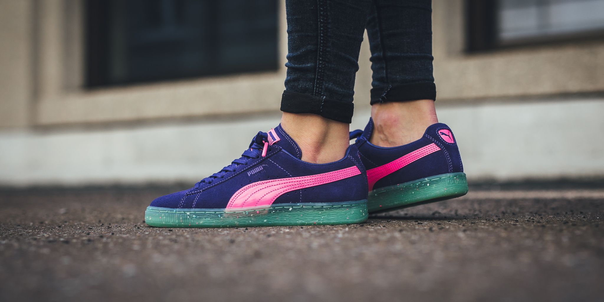 Titolo on X outnow Sophia Webster x Puma Suede W Spectrum Blue Knockout Pink SHOP HERE https t s1hoh3NEIp puma SophiaWebster https t AUULHVFuCw X