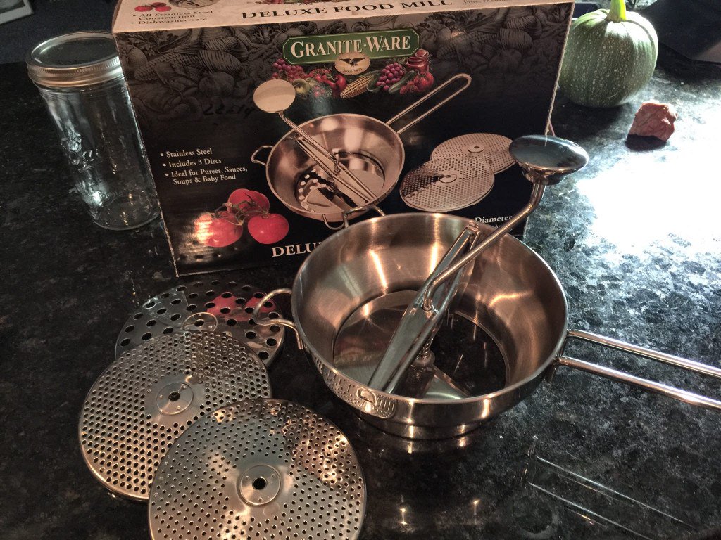 Tip Tuesday ~ Food Mills abundantlifeak.wordpress.com/2017/09/19/tip…