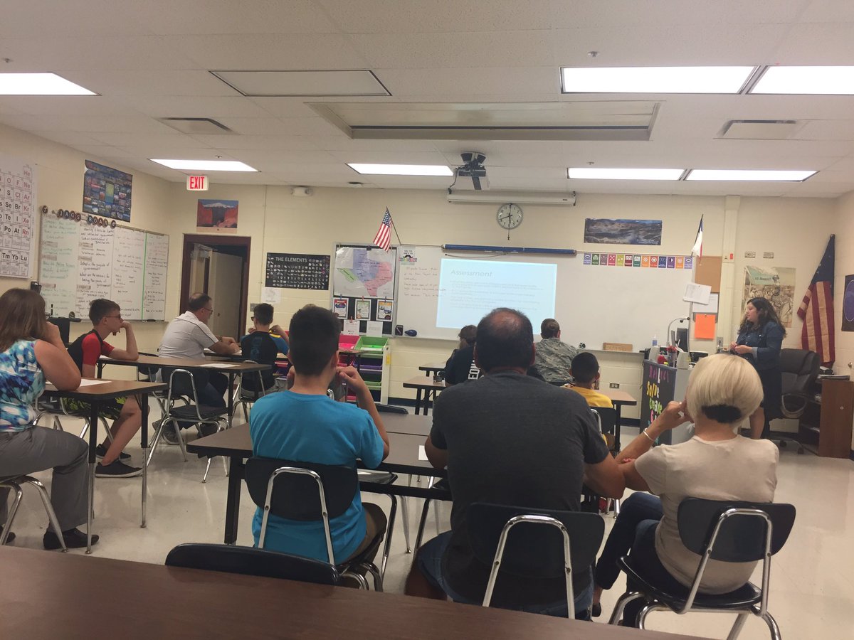 JordanNISD's tweet photo. GT parent night. #JagsBreakthrough https://t.co/Um7CNMOwdL