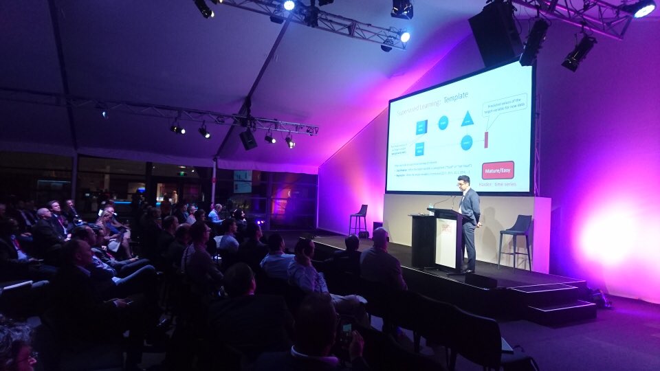 LavinaMuscat's tweet image. It&apos;s all happening in Theatre 4 here at #Vantage17 #packedhouse #awesomespeakers
