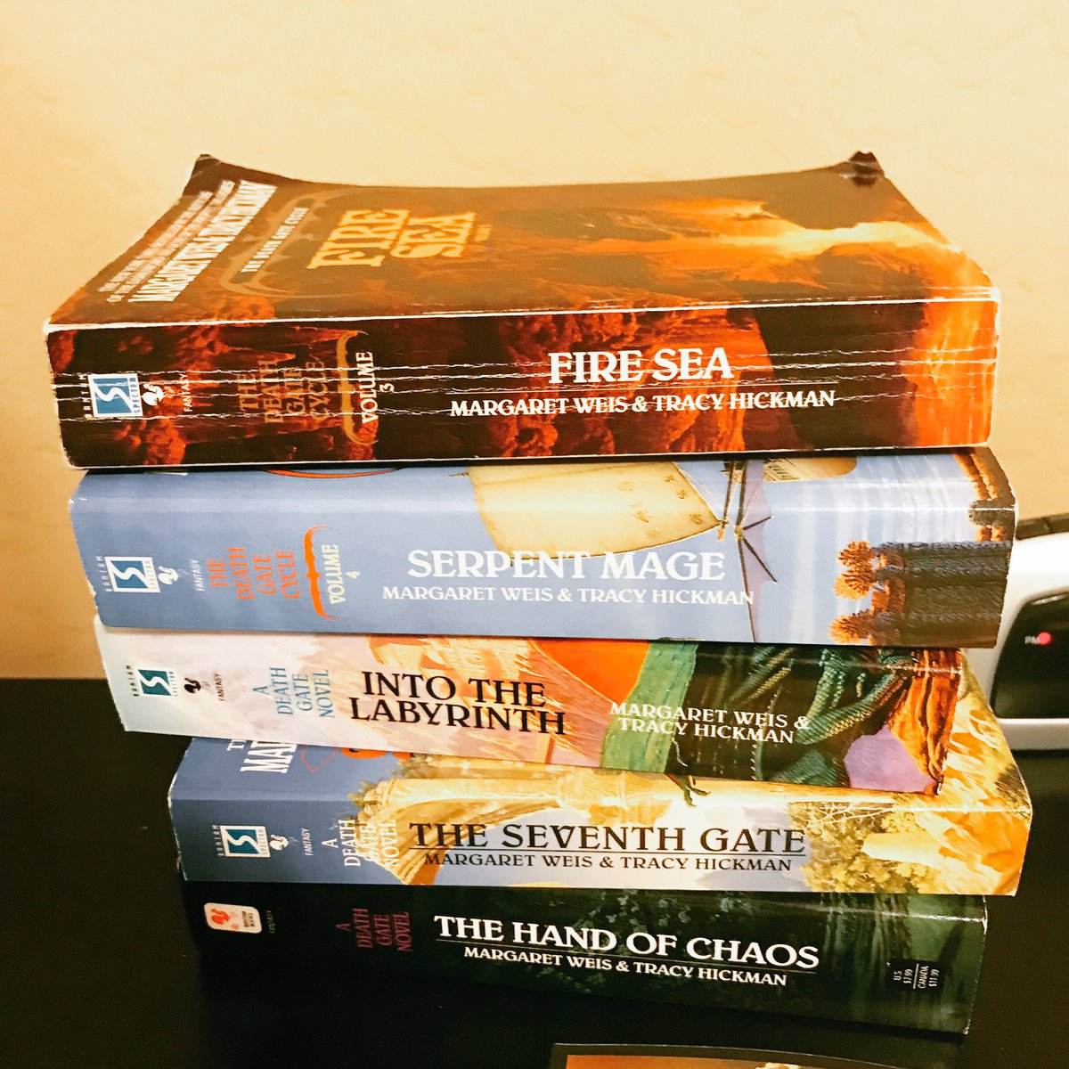 DMsWifeLauren's tweet image. Told @OakandStaff I was almost done with #firesea and he bought me the rest of the series! Yay me! #dragonlance #dnd #DungeonsAndDragons