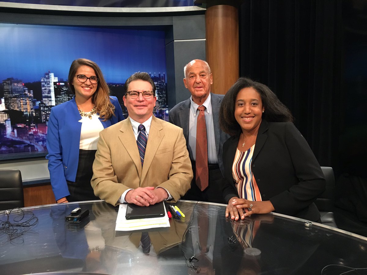 EllisCannon's tweet photo. Thanks Dr Wecht @jennoprice @jrod0609 for great #RushToJudgment tonite on @PCNCnighttalk &amp; reminding me how fortunate I am https://t.co/xzLFm0Xnp0