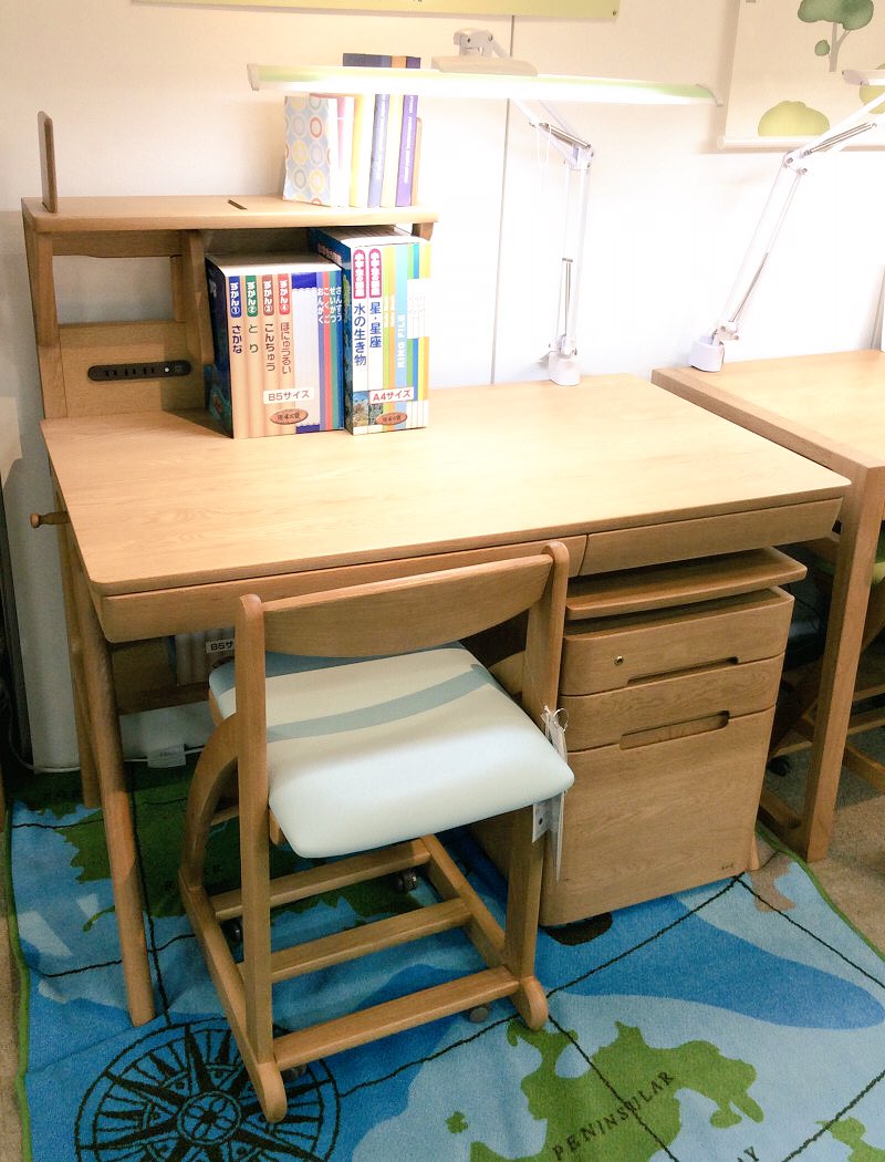 大塚家具 Idc Otsuka シンプルで長 く使えるオススメ学習デスクをご紹介 T Co Rpps0ab8dr 学習机 子ども 名古屋星崎