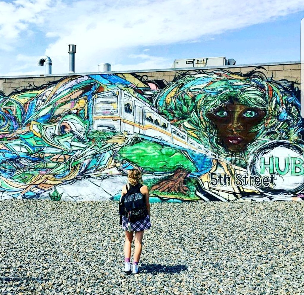 Lexij63's tweet photo. #Colorado #Denver #coloradostate #college #collegelife #collegeproblems #photography #PhotographyIsArt #blogging #BlogHour #TravelTuesday https://t.co/5vpCKT1KOC