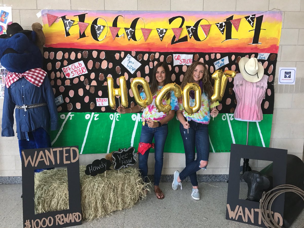 Homecoming week, Day #3–Western Wednesday!  #fearthesteer2k17