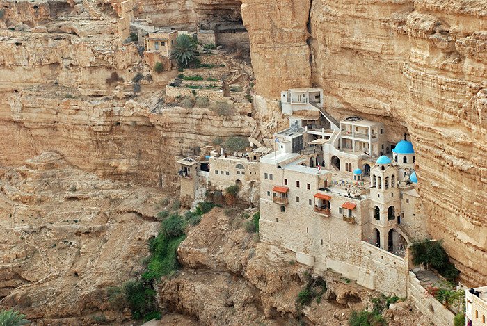 KikayRustia's tweet image. The monastery of Wadi Qelt Valley crwd.fr/2hdPM1g