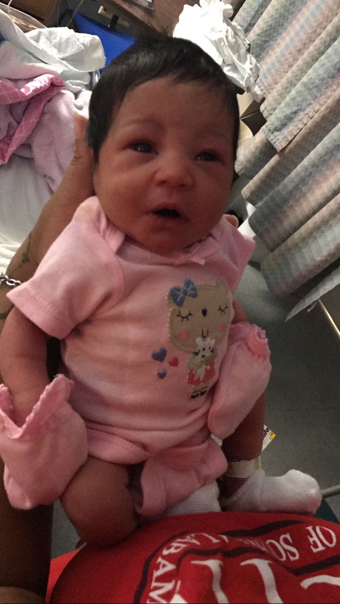 limehicooo's tweet photo. My mini me ❣️ Lilly Marie Sloan https://t.co/c8uO4VgyqE