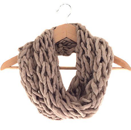 Set aside your knitting needles and make a chunky neck scarf using your own arm! Join our Arm #Knitting Workshop! upcyclestudio.com.au/workshops-sydn…