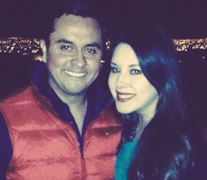 AdalRamones's tweet photo. Por favor, urge localizarlos. Viven en uno de los edificios que colapsó en la Col. Del Valle. Martin Vélez Tenorio y Florencia Lorandi. RT https://t.co/Lx8cDZu0XH
