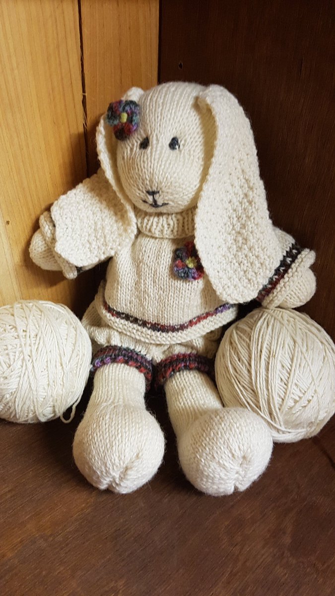 Amazing what people are hand knitting with our #palliserridgewool how cute is this bunny! #talentedknitters #nzmade #nzwool #lambswool