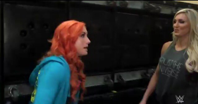bayley_to_belly's tweet photo. Awwww my girl on fire 😍😍💙💙 #girlfire https://t.co/dVnnthoxTW