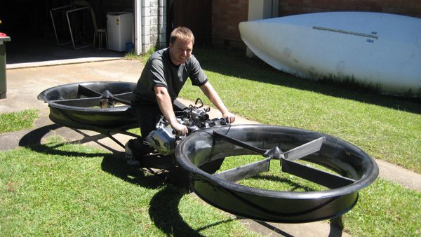 InovativeInvent's tweet photo. Hoverbike https://t.co/NRjf0aS3ff