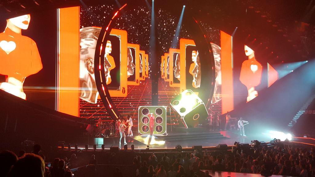 umusic's tweet photo. .@katyperry 's #witnessthetour is officially underway and we couldn't be happier. 👁❤️ https://t.co/37f0NgXP5o