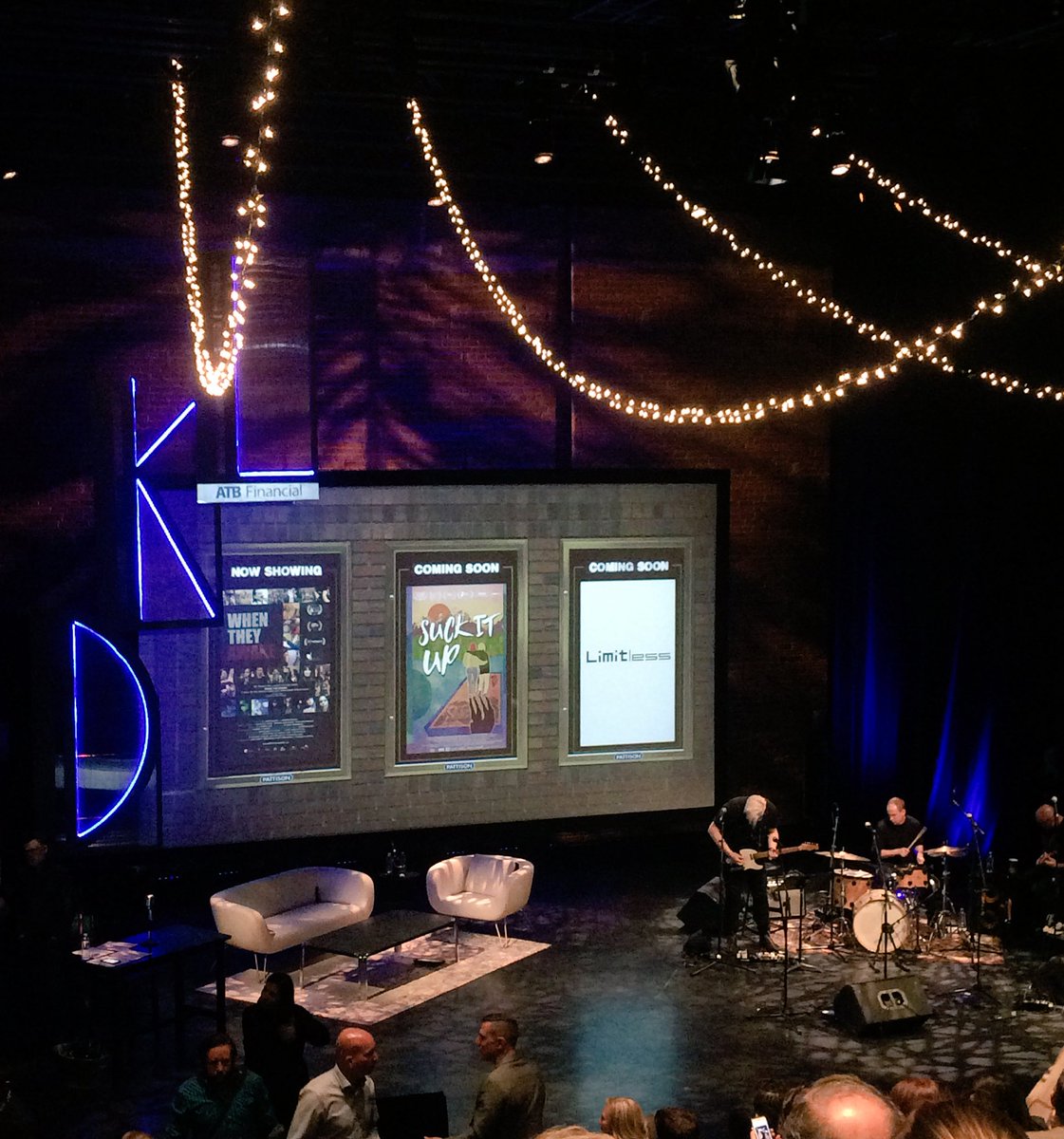 kmmeckelborg's tweet photo. @DaveKellyLive about to begin! https://t.co/IZSSdzgjF3