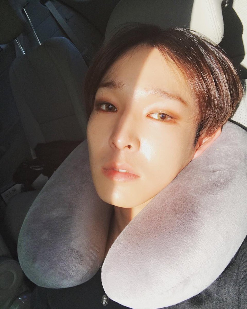 [#SouthInstagram] 9.19.2017 Taehyun shared a selfie in the sunlight 😇 #NamTaehyun #사우스클럽 #SouthClub