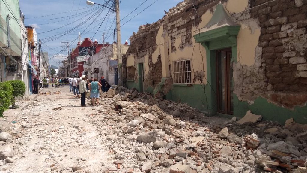 alekssyntek_ofi's tweet photo. #Jojutla está muy afectada, se requiere mucha ayuda allá también. Gracias 🙏🏼 https://t.co/HwpdQUU8IO