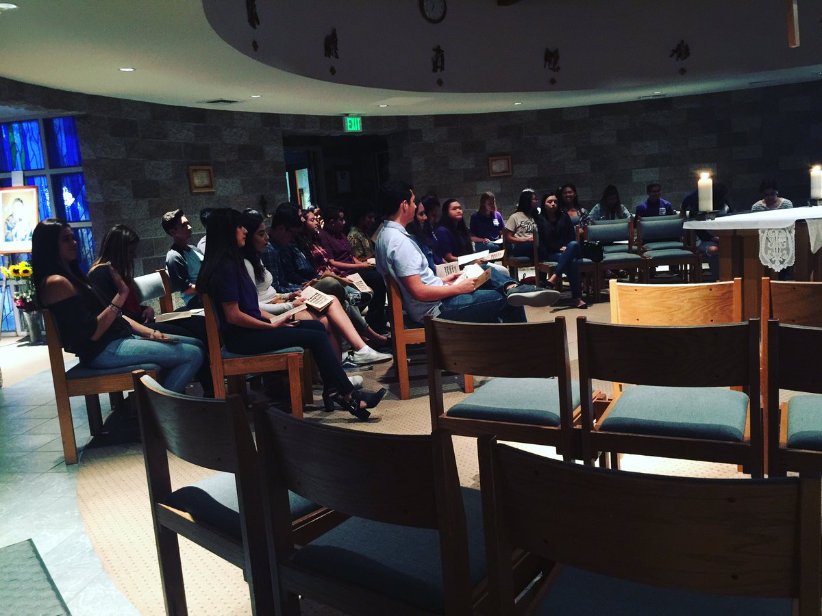CSBofStPaul's tweet photo. Moments away from being blessed to serve. #CSB2017 https://t.co/mJMpqxomJu