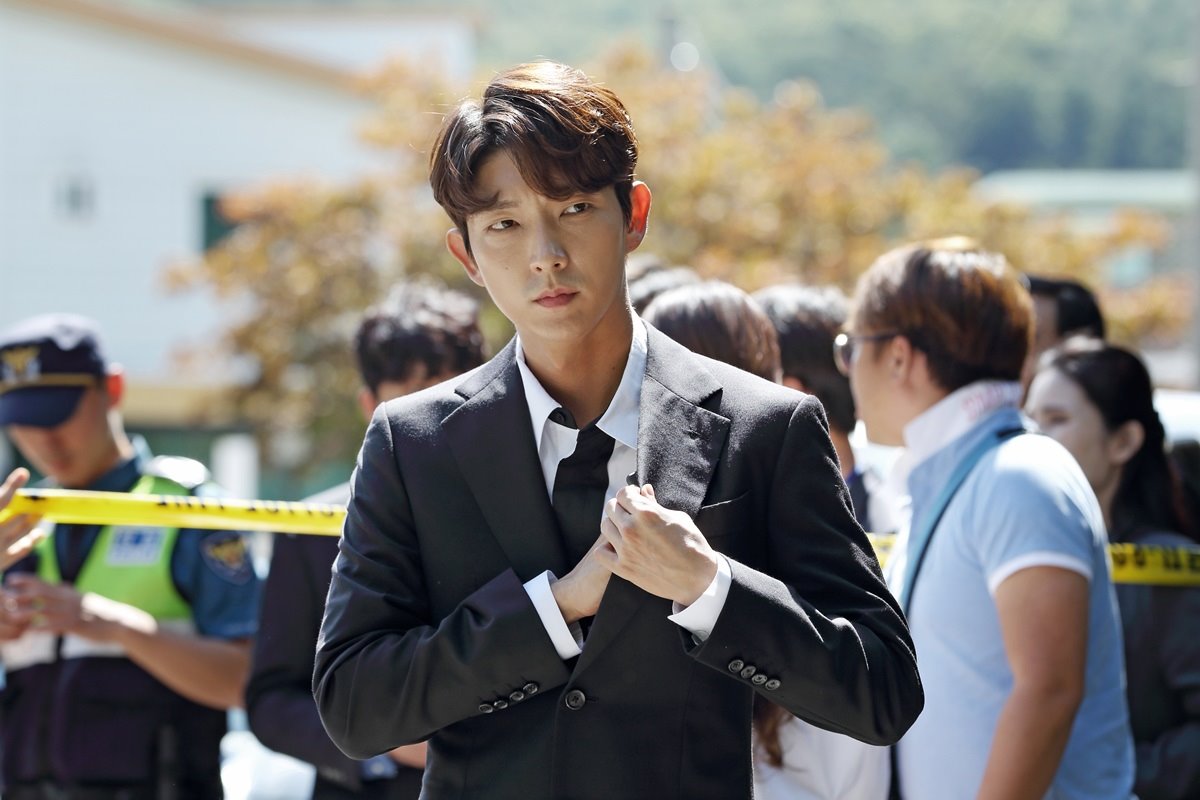 DKIdjD7VAAA-695.jpg:large