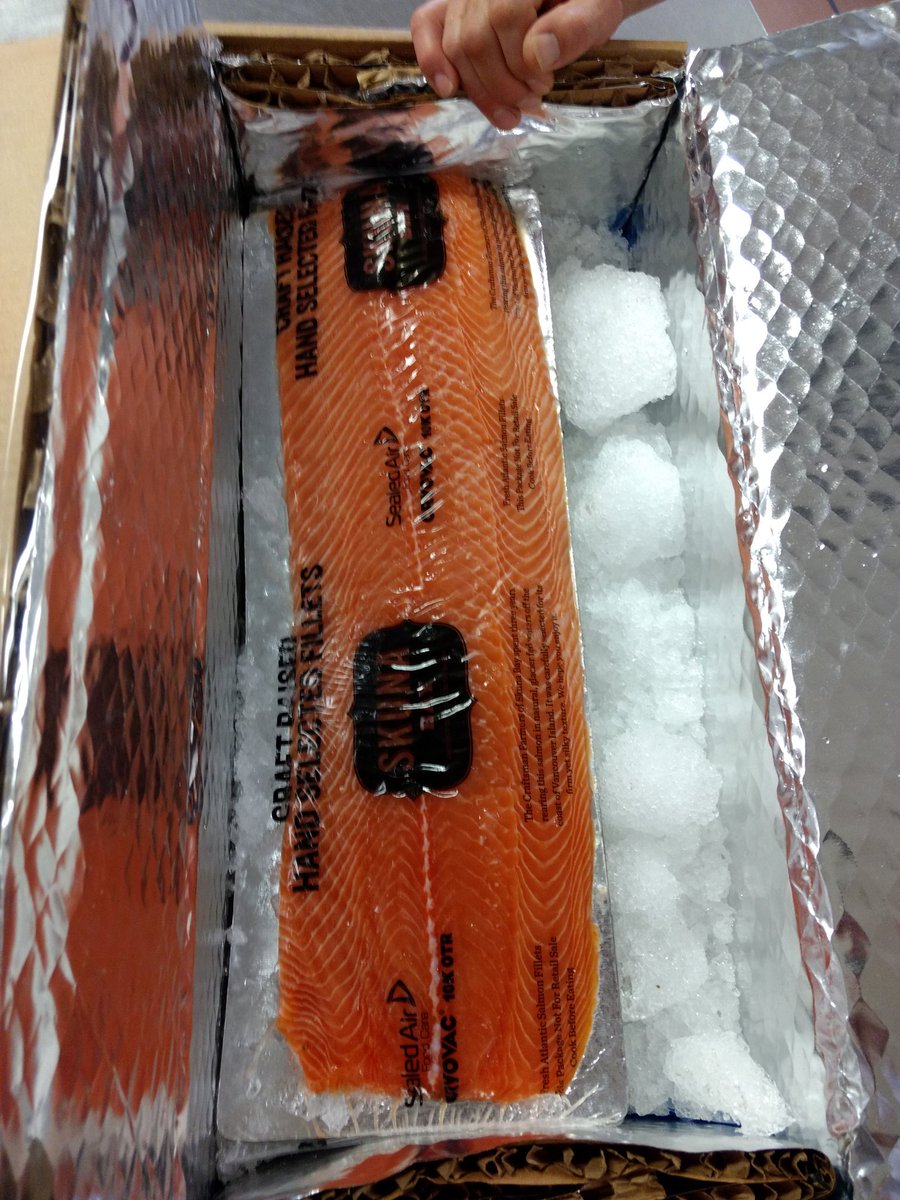 An absolute pleasure stopping by Tehàma and showing chef our perfect portions! #tehàmagolfclub #monterey