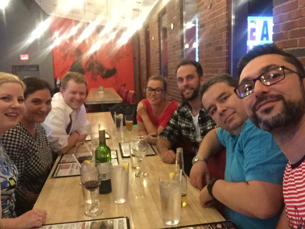 007jenc's tweet photo. Thanks for an awesome night out team! 😄 Let's finish 2017 strong and start 2018 right! #2864Rocks!!! #PingPongAllStars https://t.co/F9b4AqKOr1