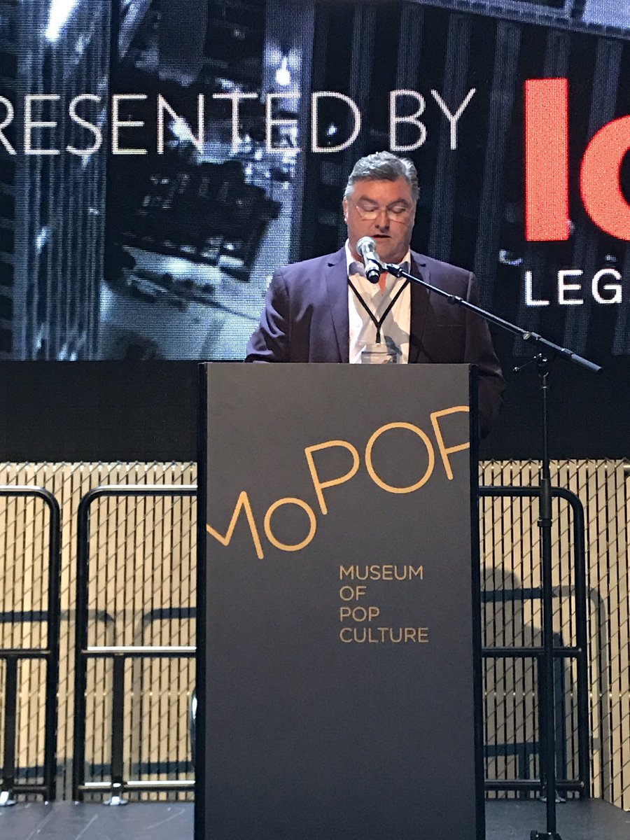 CJBailey63's tweet photo. @gerrybailey, Managing Director for @iLABQuality speaking on the subject of mindful economic growth at #lex2017 in beautiful @VisitSeattle ! https://t.co/Smy4XFMIig