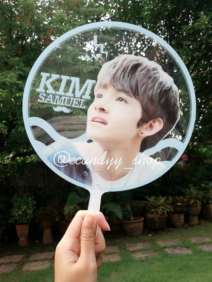 ccandyy_shop's tweet photo. ผ้าเชียร์ กระจกกลม พัดใส พัดขุ่น #samuel ยังเหลืออยู่น้า สนใจdmสอบถามได้ค่า 😘 #ตลาดนัดWANNAONE #ตลาดนัดsamuel #ตลาดนัดPRODUCE101 https://t.co/6f3dn8o8gv