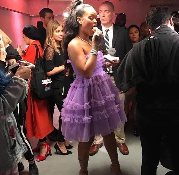 Rih_reaction's tweet photo. Me at every function I'm ever invited to: https://t.co/iON06RRvUD