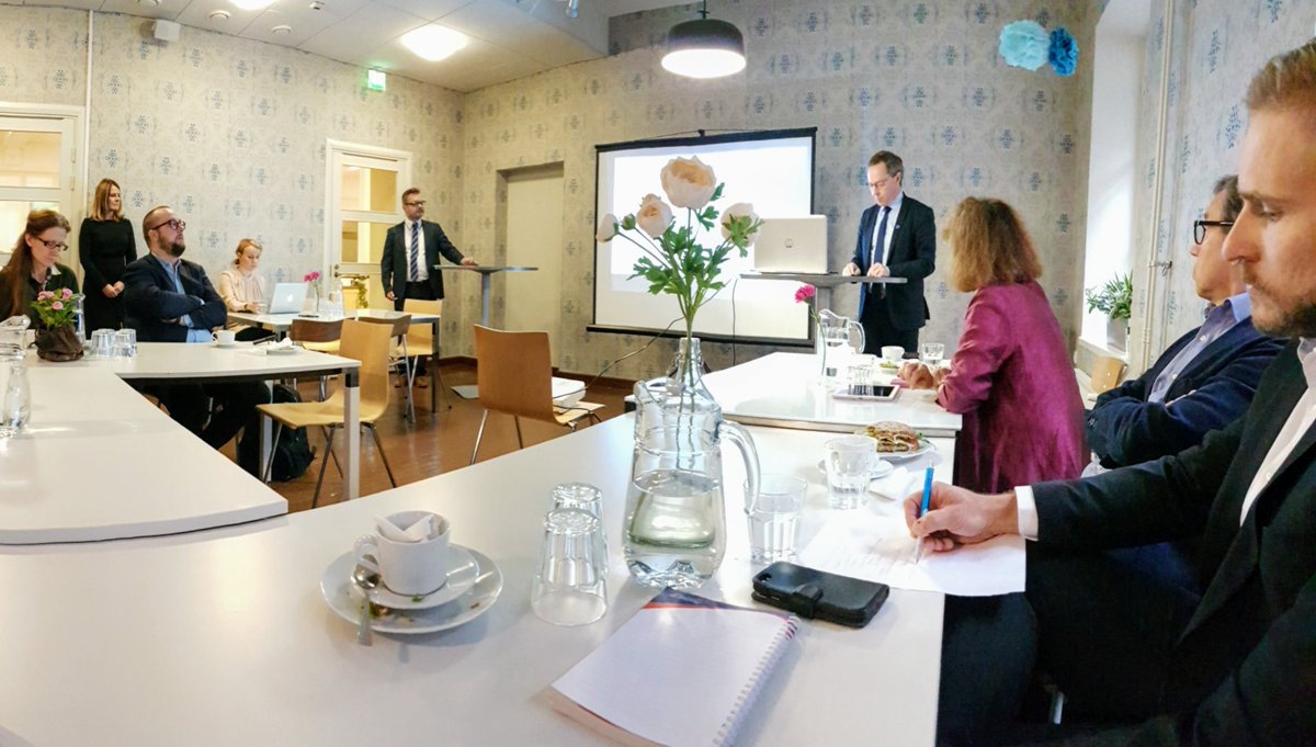 VerticalVC's tweet image. Announcing the fruit of the collaboration between @practigame and @pfizer today w/ @MikaLintila @ksalonius #helyes  pfizer.fi/medialle#/pres…