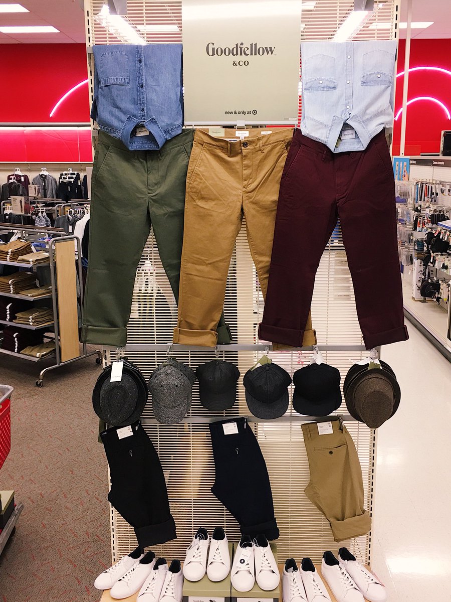#Goodfellow&amp;CO display wall looking sharp #t2386👕👖👞 @LanceArauza <a href="/kano_ariel/">Ariel kano</a> <a href="/ali_llarenas/">Ali</a> <a href="/Eustolio/">Eustolio Calderon</a> @tracyacurry1