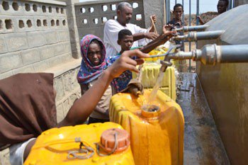 Y_Mebrahtu's tweet photo. A solar-powered water project has been put in place in #Emberemi administrative area, #Massawa sub zone, #Eritrea
https://t.co/974uZn7uQg https://t.co/DcKz9oA8Xd