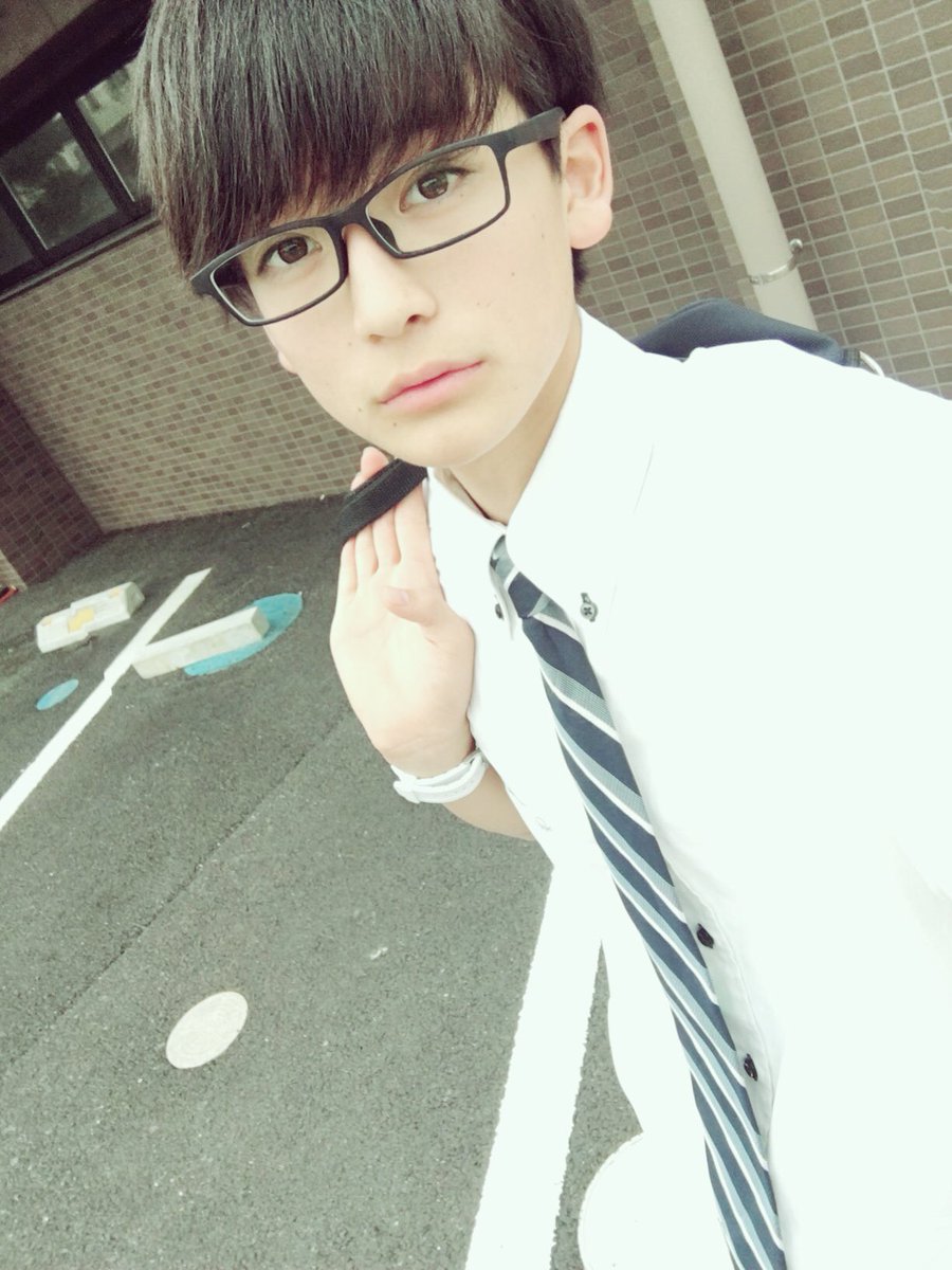 高橋文哉 眼鏡たまにしか付けないからなぁ 高橋文哉 眼鏡たまにしか付けないからなぁ